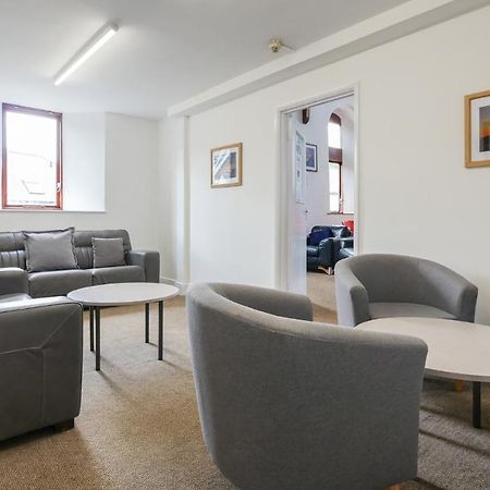 Greenhead Hostel Экстерьер фото