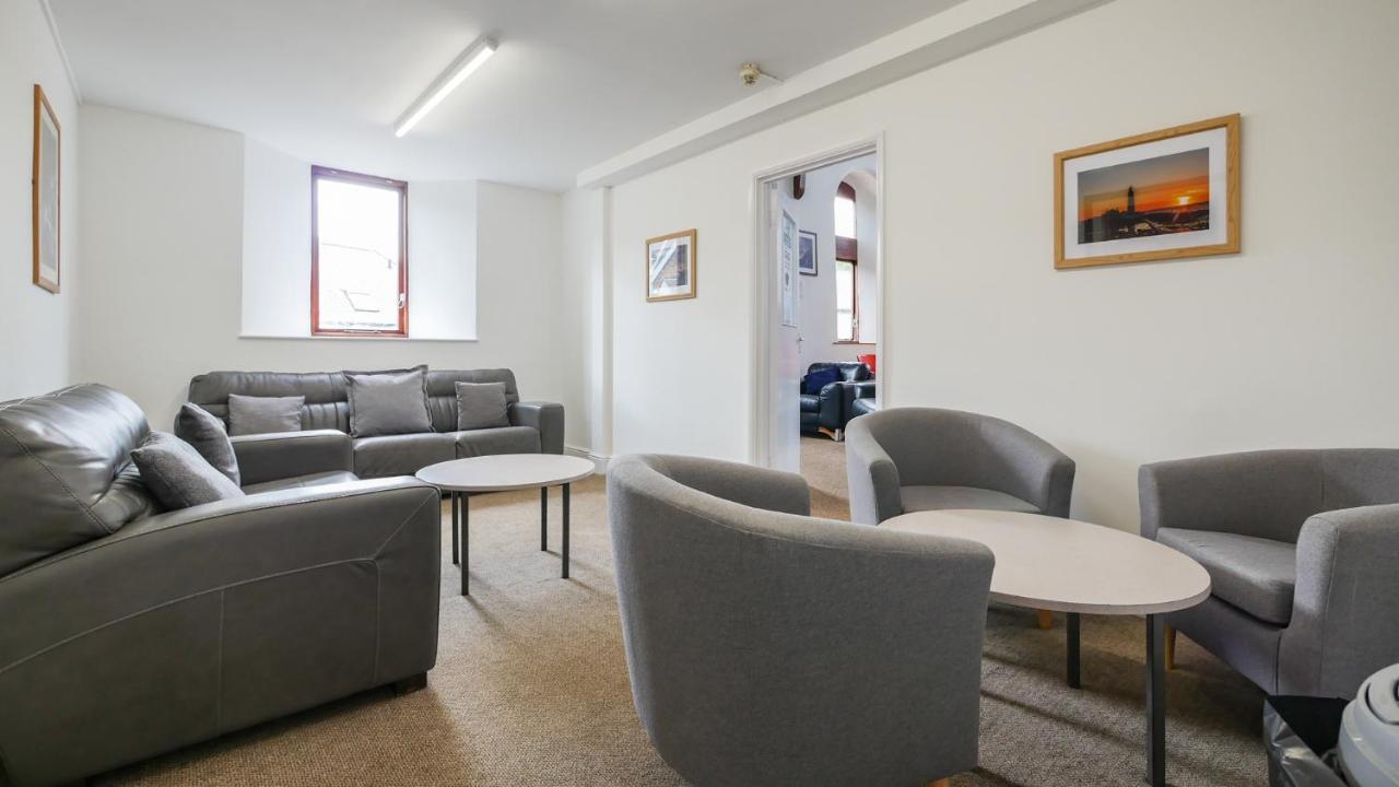 Greenhead Hostel Экстерьер фото